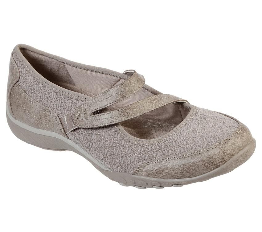 Women's Skechers Relaxed Fit: Breathe Easy - In Good Spirits